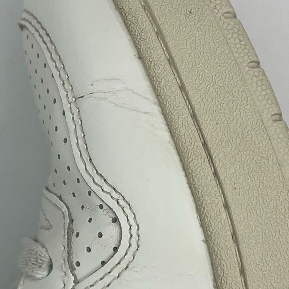 Veja Madewell Sneakers Womens 9 Neon White Leather Low Top Lace Up Beater Shoes - Picture 7 of 9